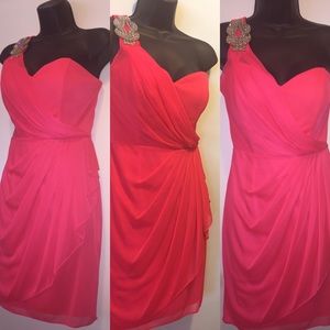 Cache Size 6 banquet/cocktail/prom dress