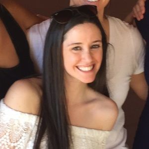 Meet your Posher, Whitney