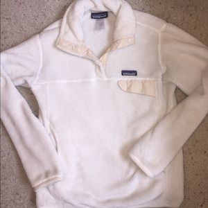 White/cream Patagonia re-tool sweater