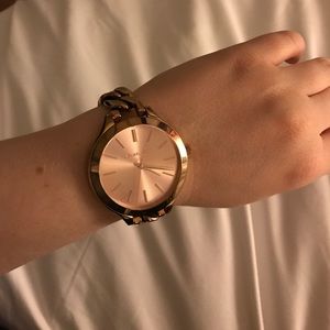 Michael Kors rose gold watch
