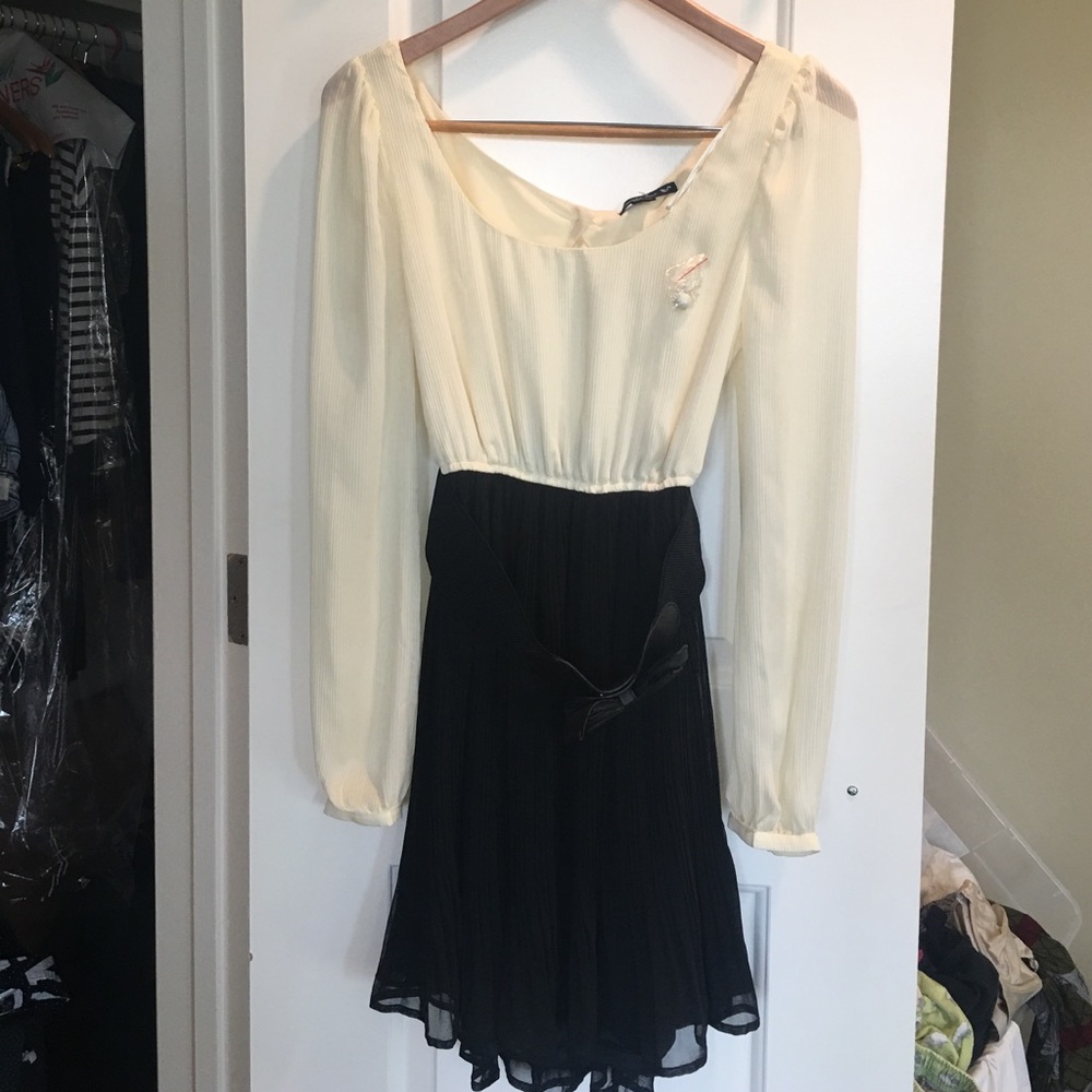Long sleeve dress