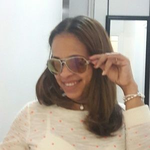 Meet your Posher, Santa