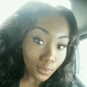 Meet your Posher, Isawna