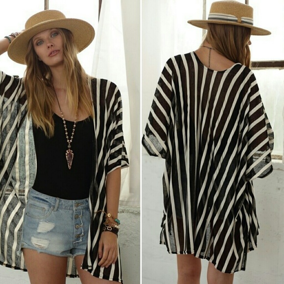 RESTOCKED Kimono wrap or Beach Cover with armholes - Picture 3 of 6