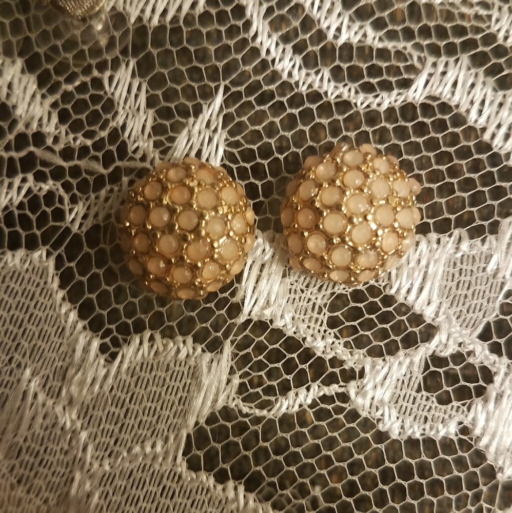 LAUREN CONRAD EARRINGS