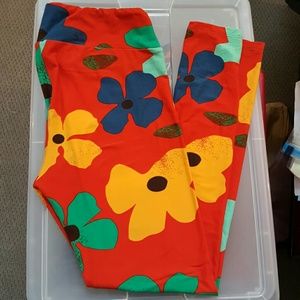 Luluroe Tall and Curvy Leggings