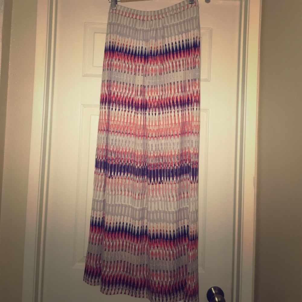 Lucy & Laurel Multi Color geometric print maxi XS