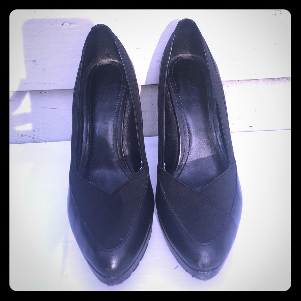 Aldo black pumps