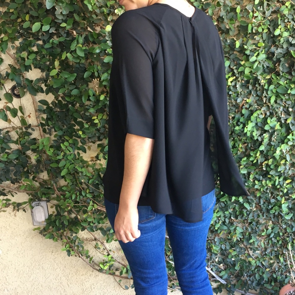 Flutter Back Blouse - Picture 4 of 8