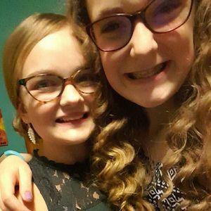 Meet your Posher, Abbi