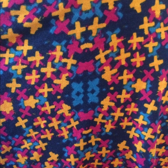 XS Lularoe Nicole dress with colorful "X" pattern - Picture 2 of 2