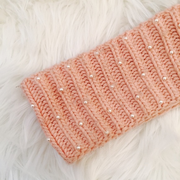 ✨Pink Pearlescent Beaded Head Scarf✨ - Picture 6 of 9