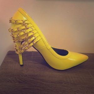 Highlighter Pointed Toe Pumps