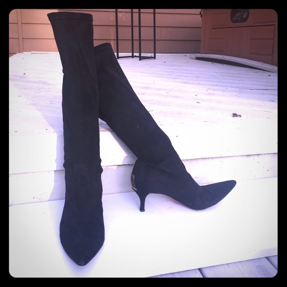 Donald J Pilner suede boots