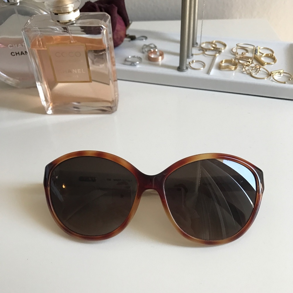 Fendi brown sunglasses