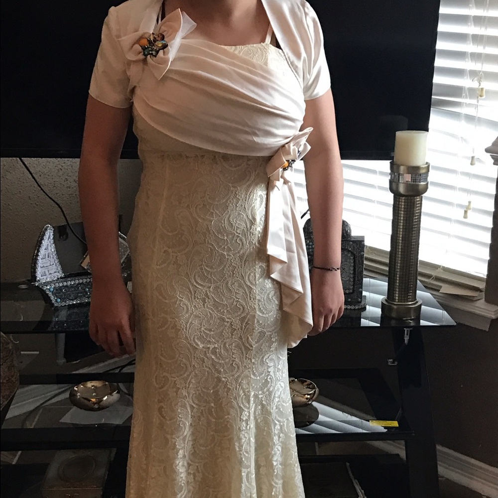 Beautiful classy britches gown