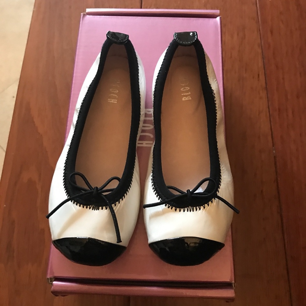 Girls Bloch Black/White Luxury Shoes Size 24