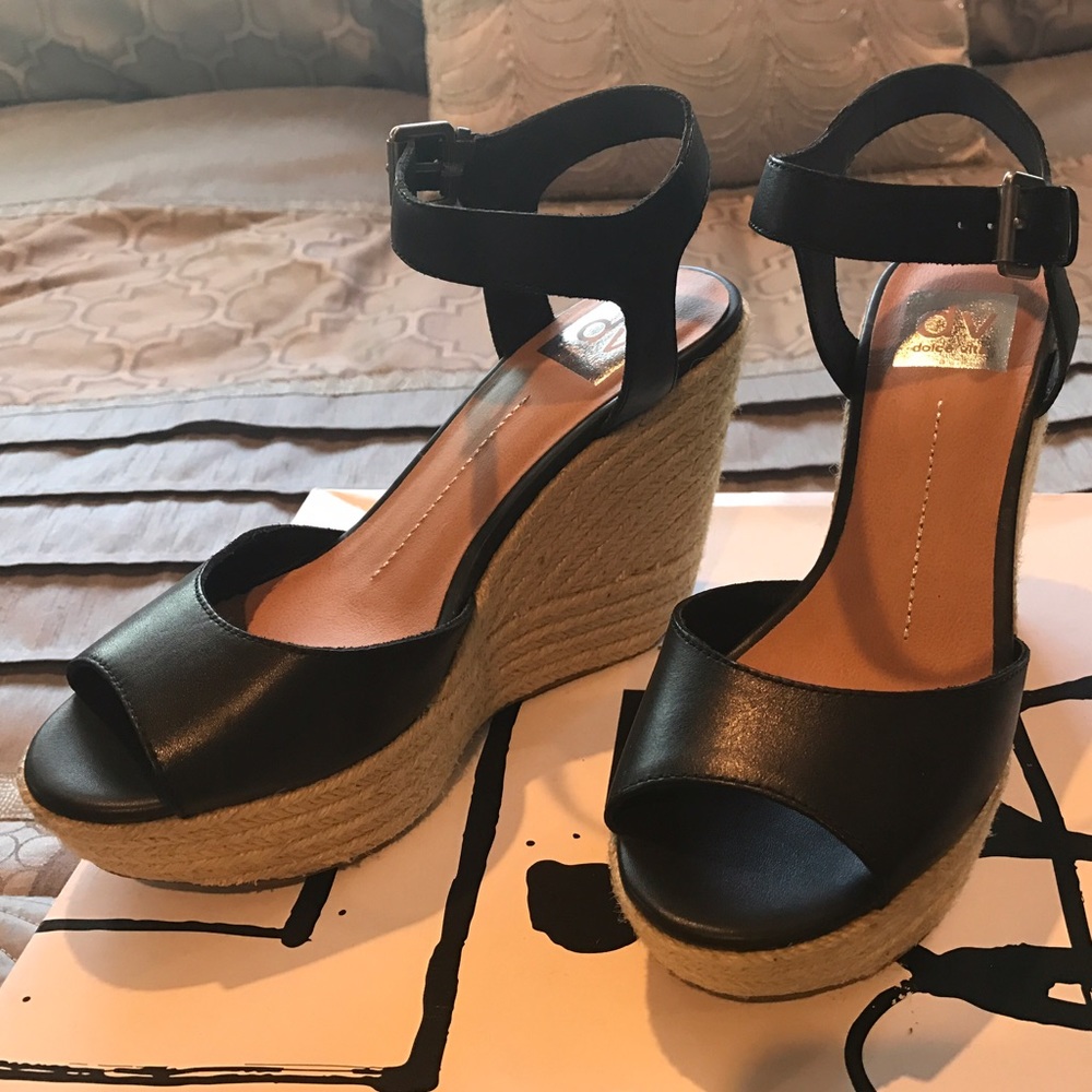 NEW Dolce Vida wedges