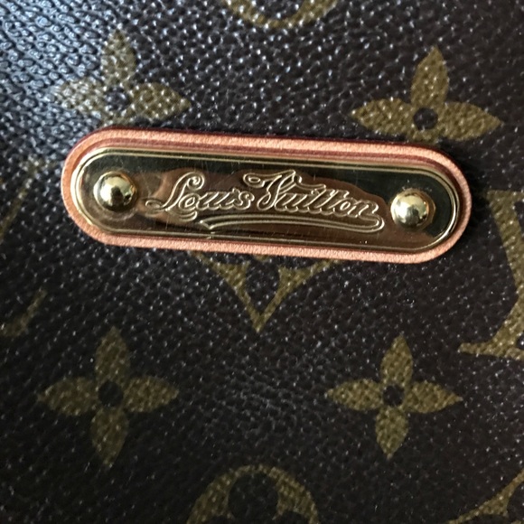 Louis Vuitton tote - Picture 2 of 5