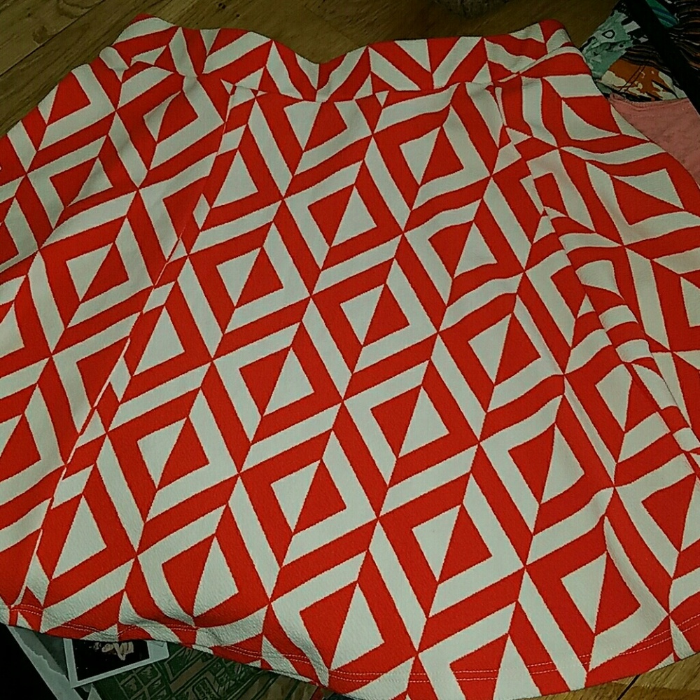 Pitaya top and skirt set