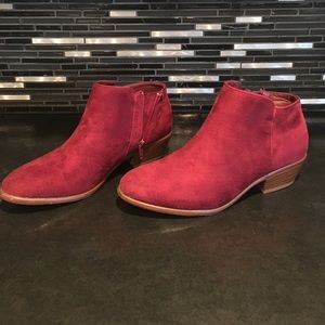 Suede Maroon booties