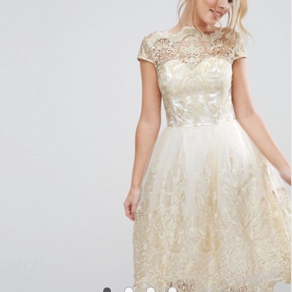 Chi chi  London Premium Metallic Lace