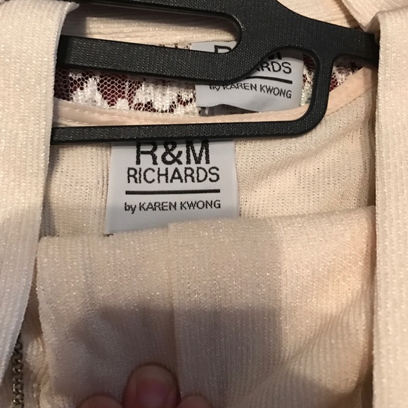 R & M Richards by Karen kwong - Picture 4 of 4