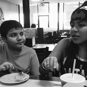 Meet your Posher, Hortencia