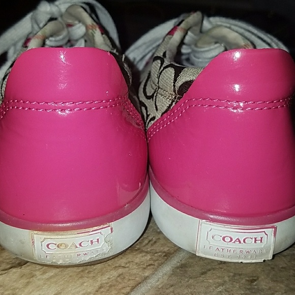 Cute Coach shoes size 7.5! - Picture 6 of 6