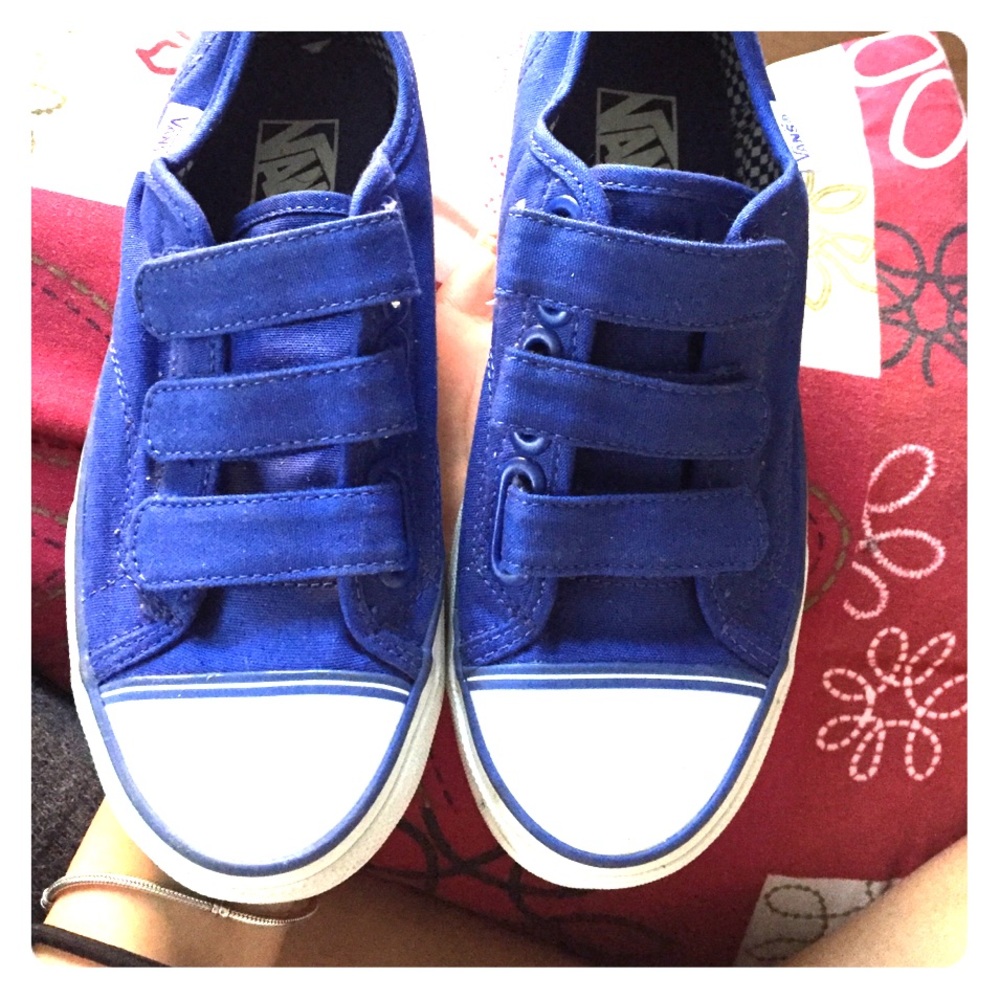 BLUE VELCRO STRAP VANS