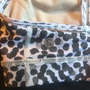Lululemon sport bra