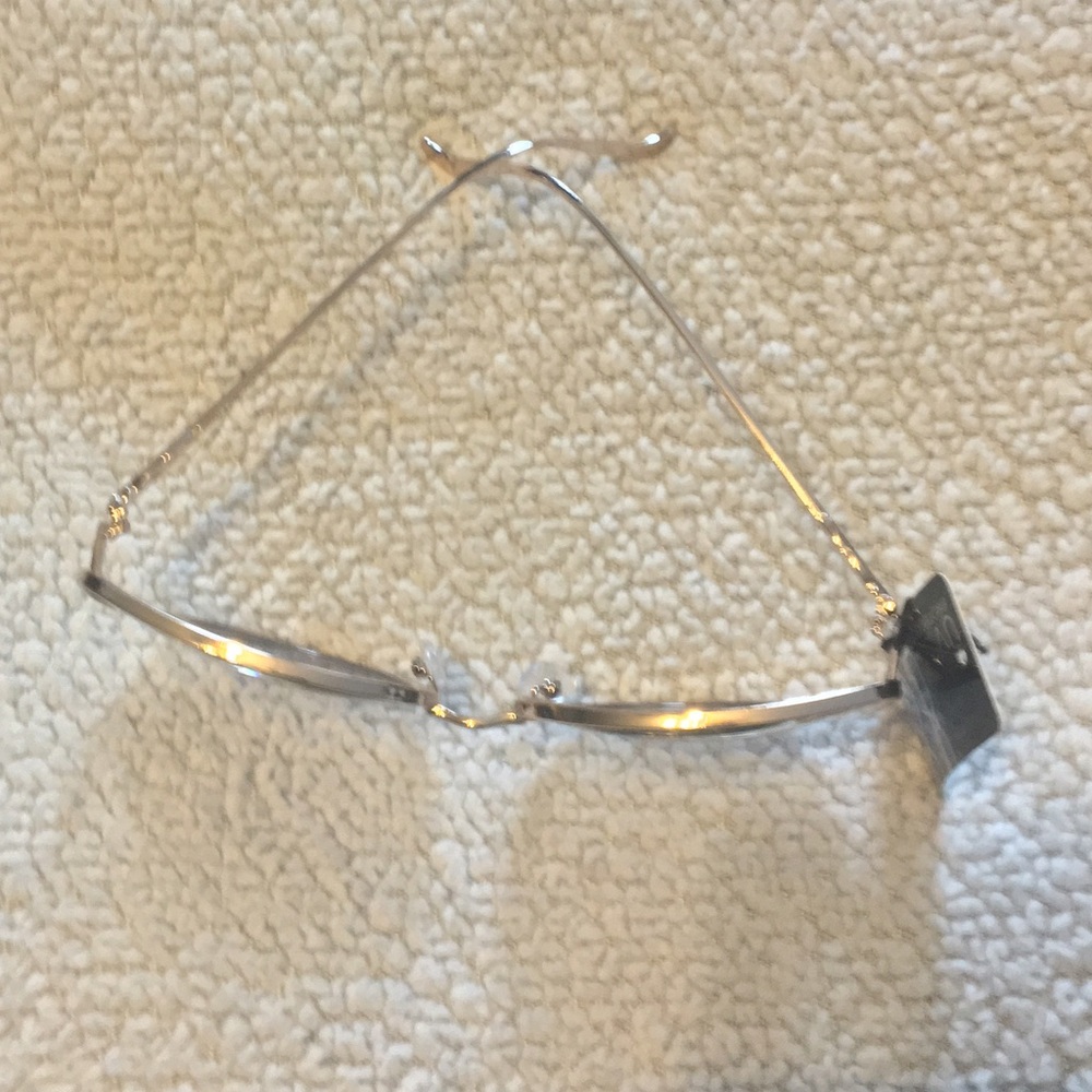 💕HP💕 Cat Eye Sunnies - Picture 5 of 6