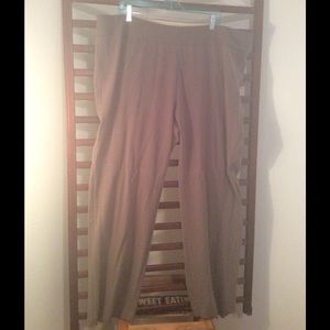 Dots pull on Dress Pants