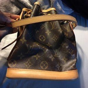 Louis Vuitton petit noe Louis Vuitton petit noe
