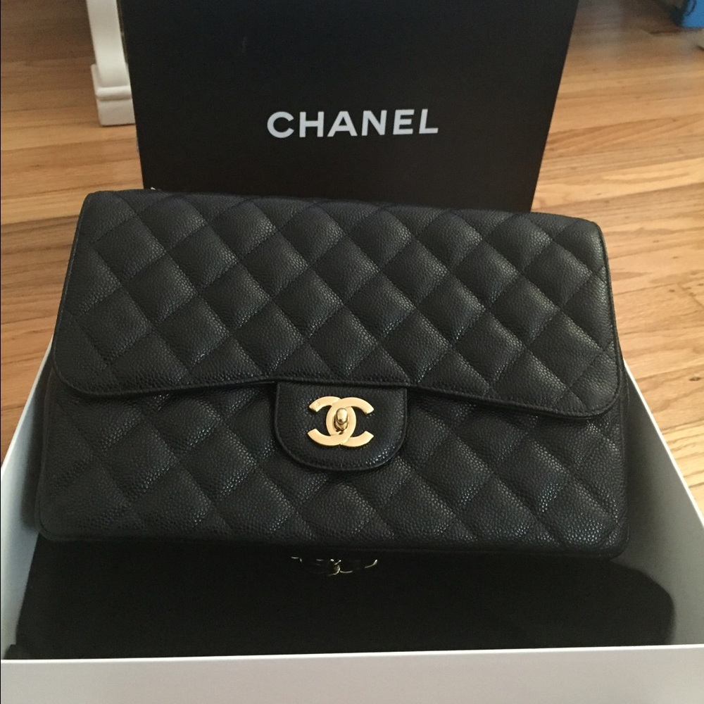 Classic Chanel Jumbo SINGLE Flap - Black Caviar
