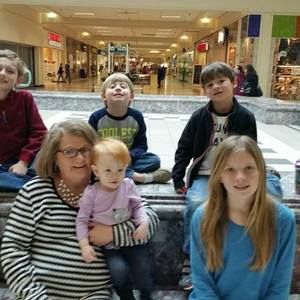 Meet your Posher, Nancy