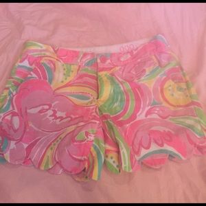 Size 000 buttercup lily Pulitzer shorts