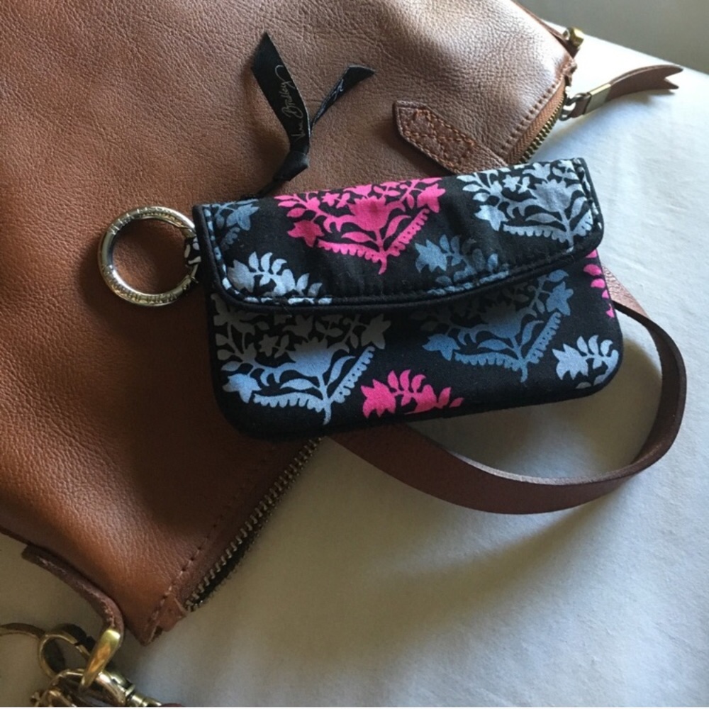 Vera Bradley ID/key wallet