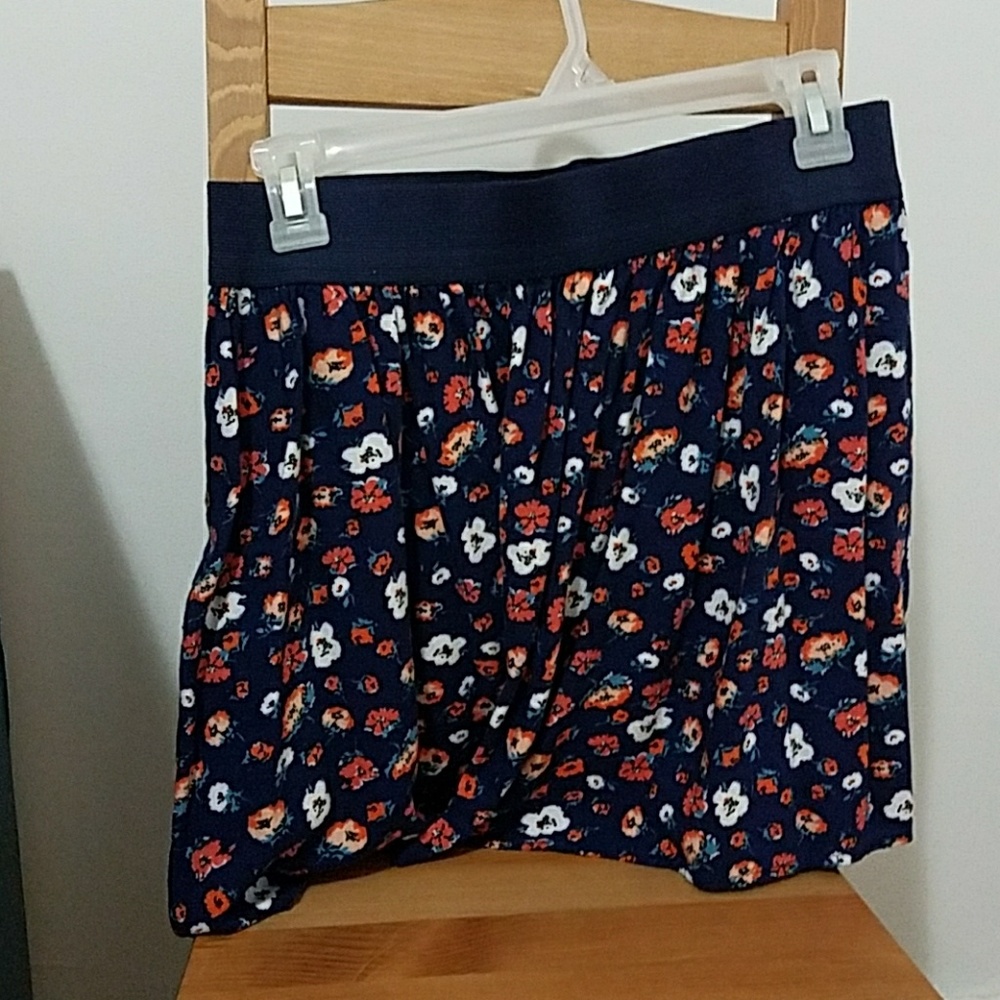 Forever 21 floral skater skirt