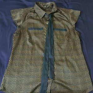 DONATED Ann taylor professional/work place top