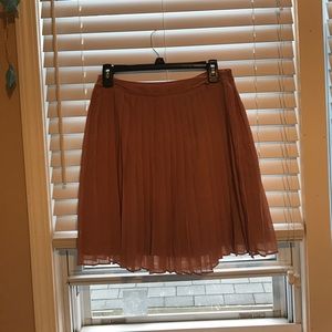 Lauren Conrad beige skirt size 8