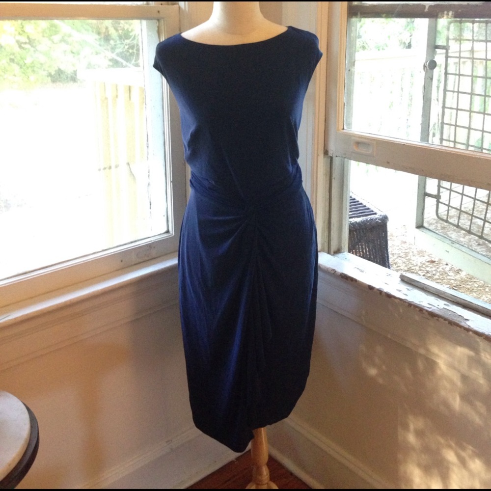 Curve loving navy blue Ralph Lauren dress