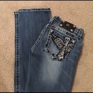 Miss Me boot cut size 24 jeans. Stretch material