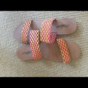 Lucky sandals