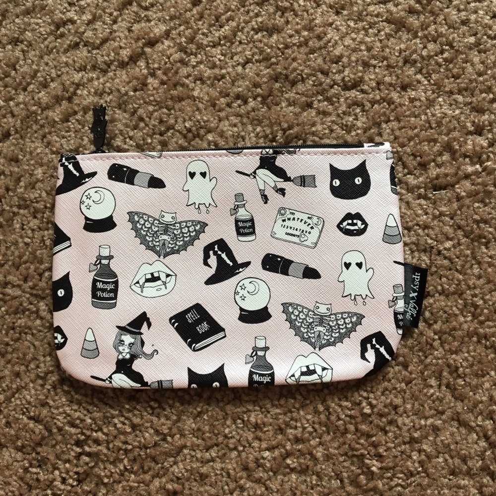 Ipsy Makeup Bag