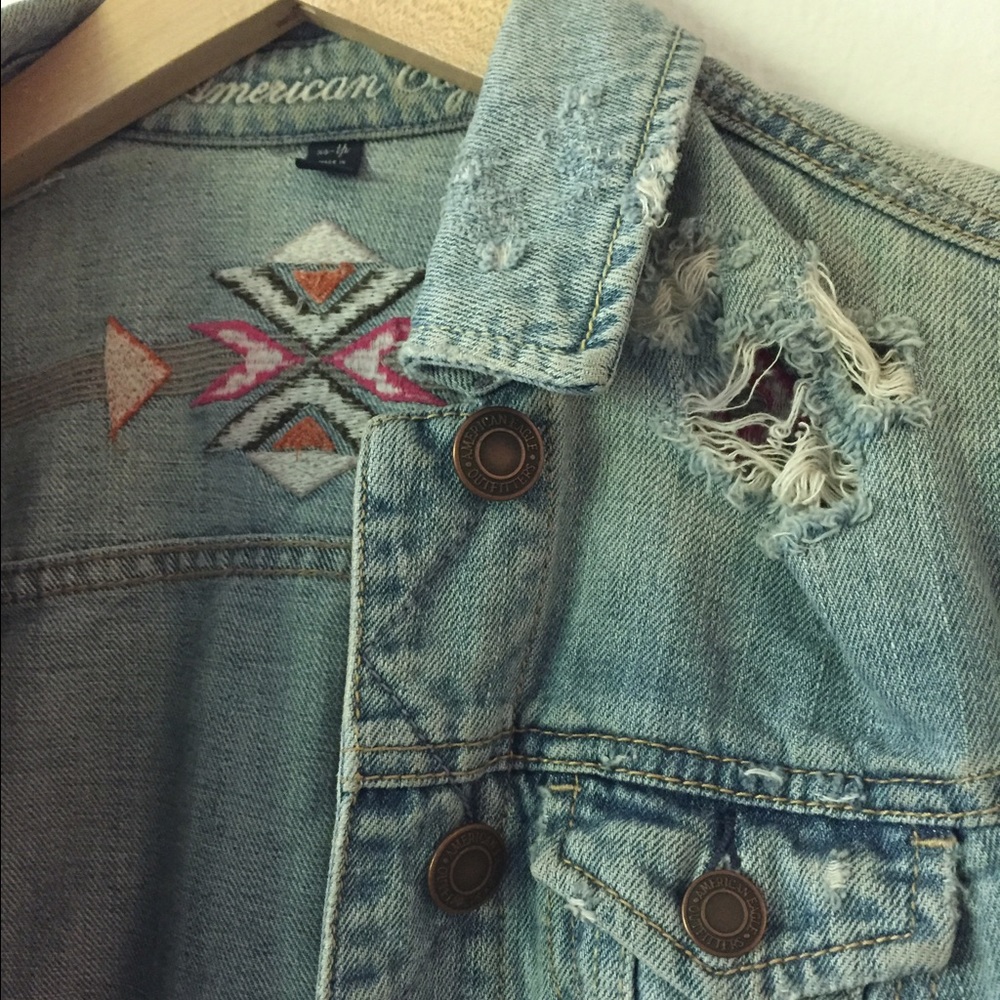 Jean jacket - Picture 2 of 4