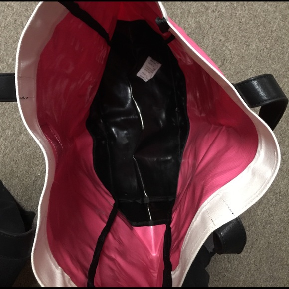 Victoria's Secret Tote - Picture 3 of 3
