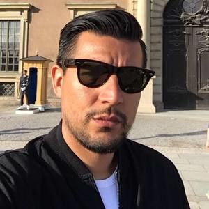 Meet your Posher, Bernardo