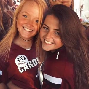 Meet your Posher, Dana