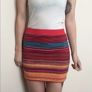 Reversible form fitting skirt